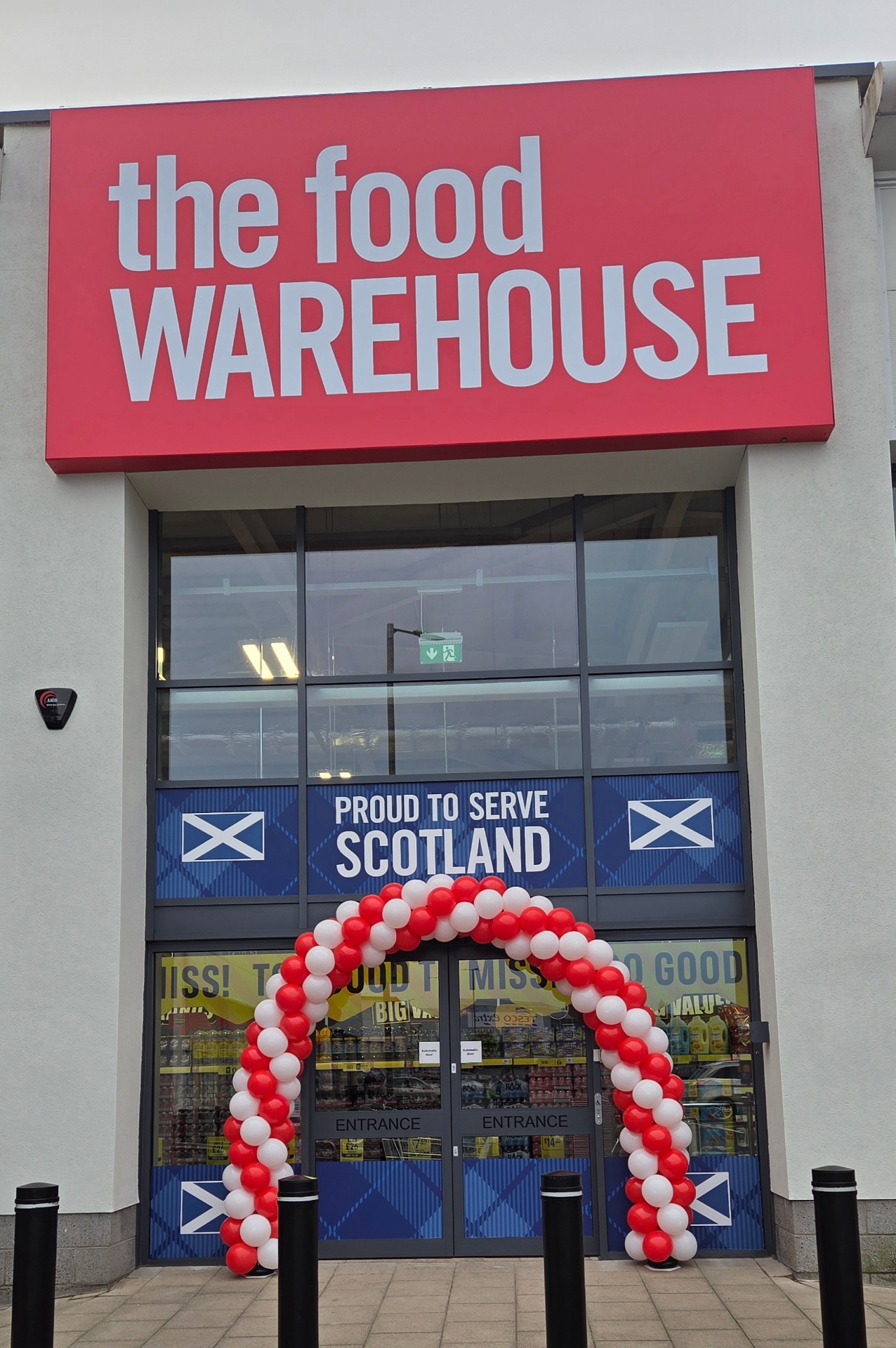 Store Launch Arch